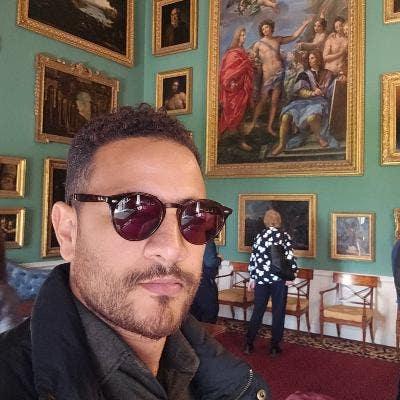 Professional Male seeks a double room Main Photo