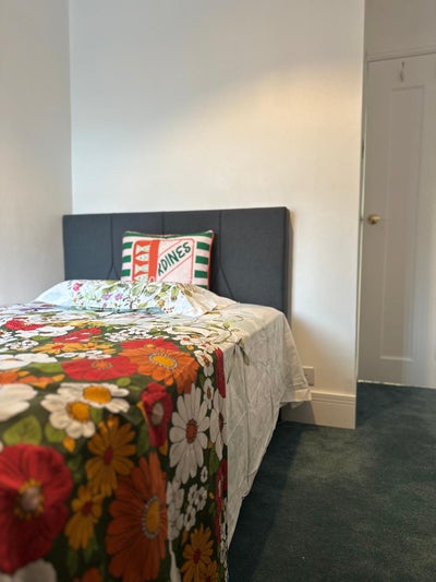 Beautiful Rooms to Rent – Dagenham Main Photo