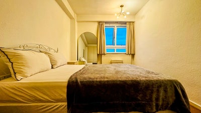 Bright Double Room for Let in Chancery Lane  Main Photo