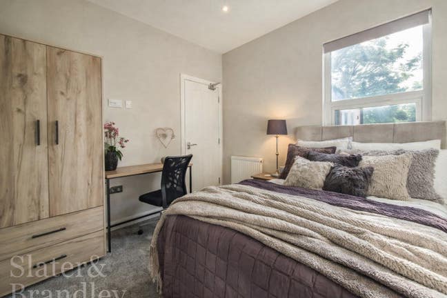 *Brand New Private Bathroom*All Bills inc* Main Photo