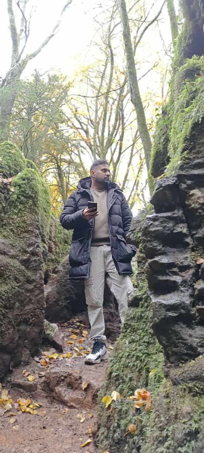 Working proffessional Main Photo