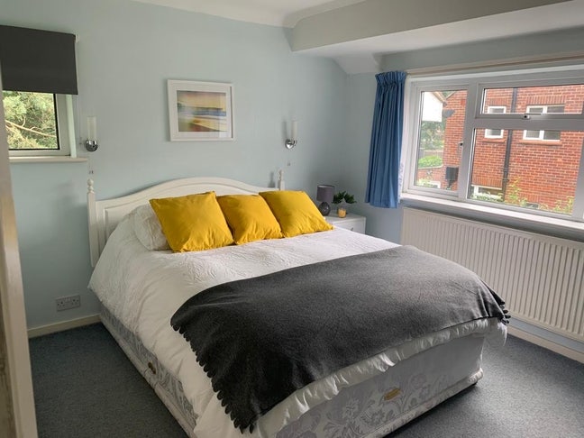 Furnished Double Room Main Photo