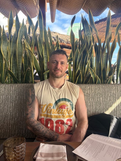 Looking for a room or buddy up ASAP Main Photo