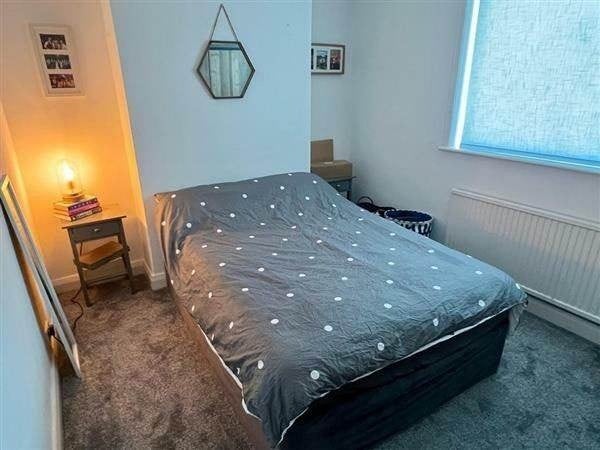 Tremendous & Bright Double Rooms for Rent- M40 3NR Main Photo