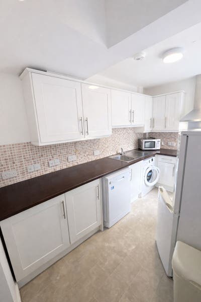 Ednaston Road, Nottingham Main Photo