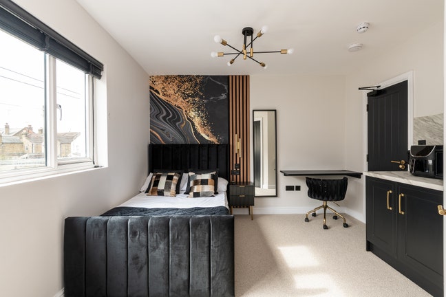 ⭐Luxury Room ⭐️ - Gym & Cinema - Ensuite Double Main Photo