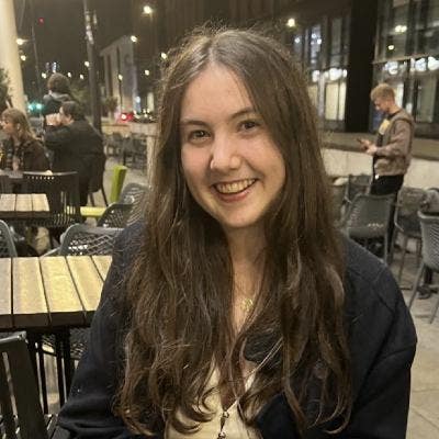 2 Students Looking for Flat near UCL Main Photo