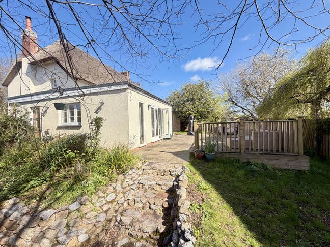 Room in Pinhoe, Exeter  Main Photo