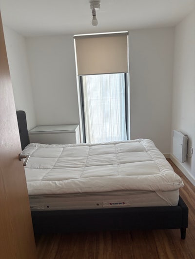 Media City flatmate Main Photo