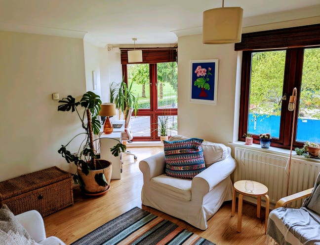 Double Room by Hackney Downs Main Photo