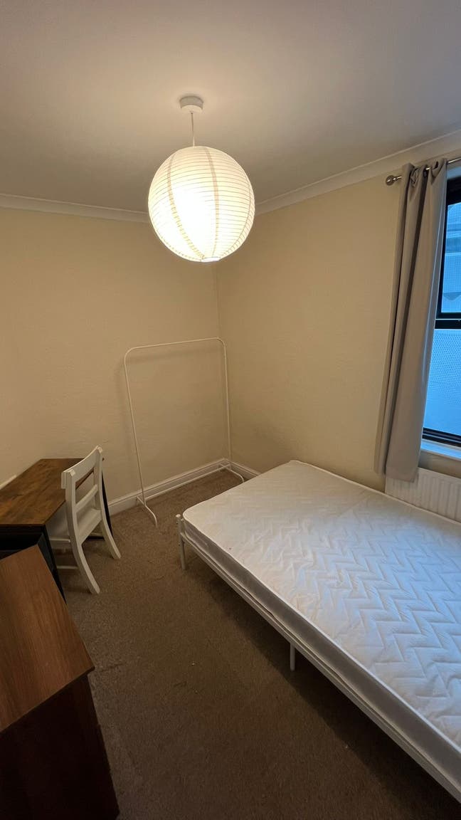 ** Bethnal Green ** 2 Double Rooms in Same Flat ** Main Photo