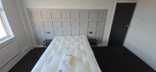 Large double room to let ruislip manor  Main Photo