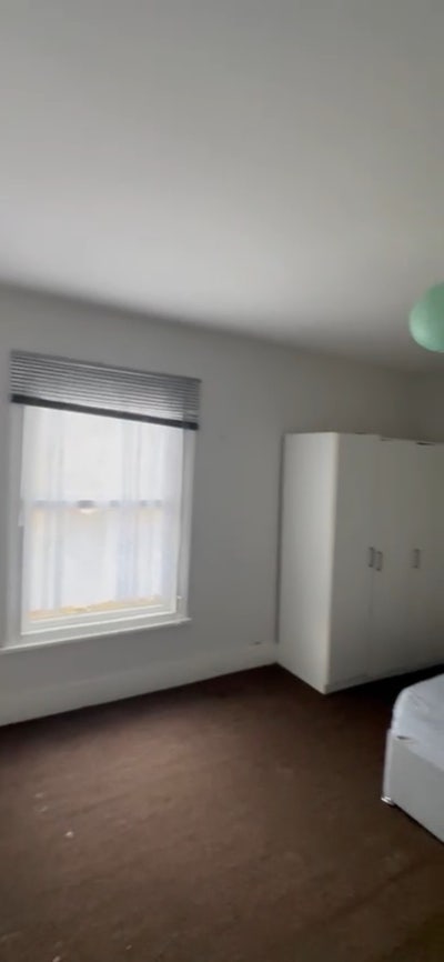 Double Room Near Town Centre Main Photo