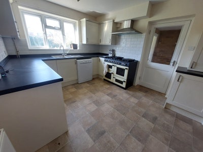 Spacious rooms available from &pound;500 pcm,  Main Photo