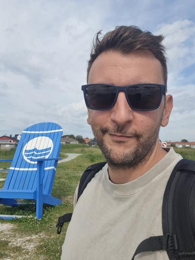 Looking for a room in Livingston. Main Photo