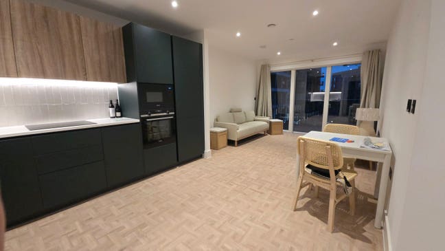 Short stay - Stunning double bedroom in Clapham  Main Photo