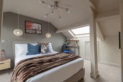 Two Stylish Rooms | ENSUITE | All Bills Included! Main Photo