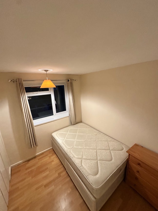 Double Room Available in Balham (immediate) Main Photo