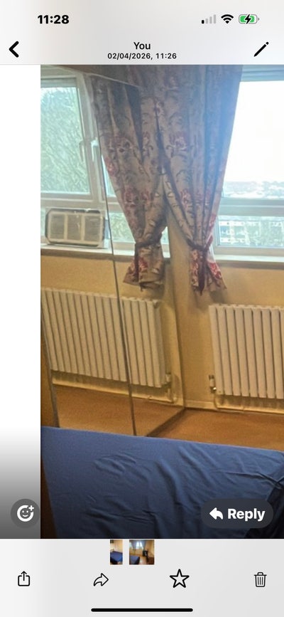 Room for rent Main Photo