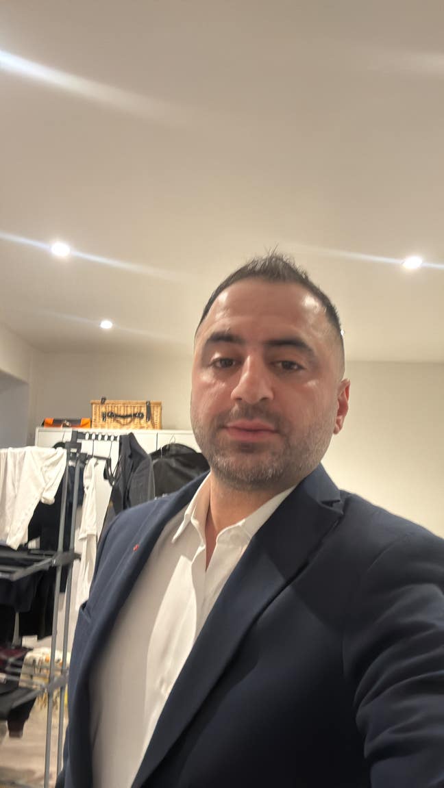 Professional Male seeks a double room Main Photo