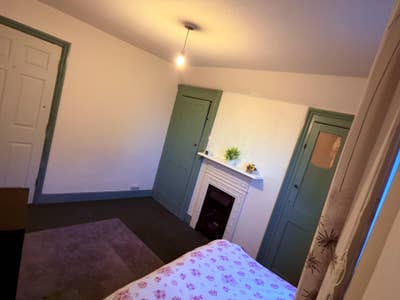 Single Room in Dorking Town Centre – Great Locatio Main Photo