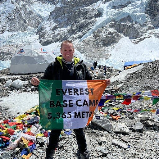 Professional Male seeks a single or double room Main Photo