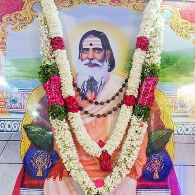 25 year old Female seeks a single or double room Main Photo