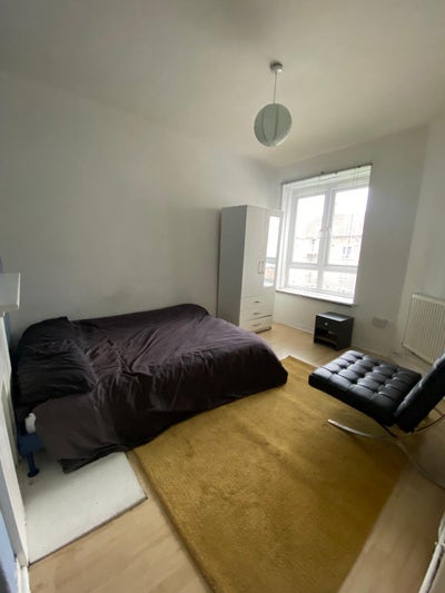 Double room in Zone 1 , 2-3 nights a week Main Photo