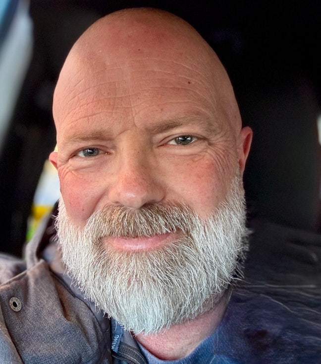 Looking for furnished room with shower en-suite. Main Photo