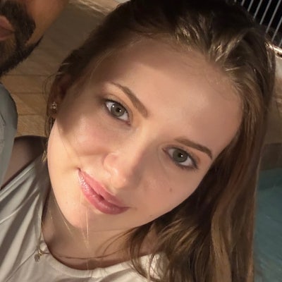 Looking for room/house share Main Photo