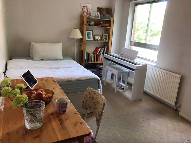 Chiswick W4 Large Room Shared House for One Person Main Photo