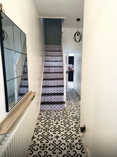 Sublet for May in Woodside Park  Main Photo