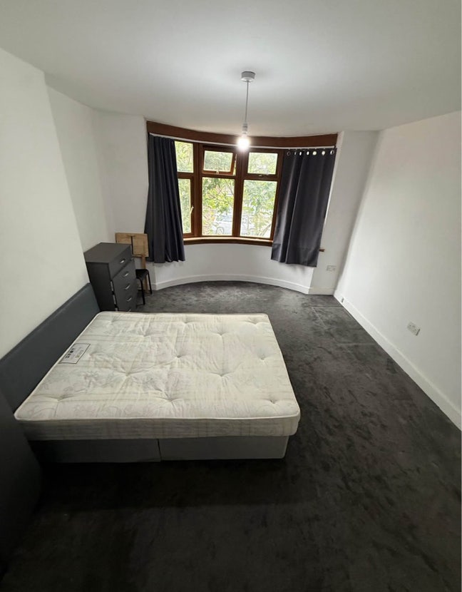 Double big room for rent  Main Photo