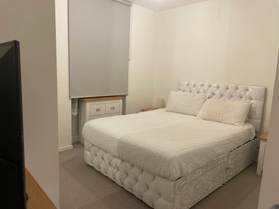 En-suite double room  Main Photo