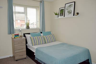 Very nice en suite room in a quiet house Main Photo