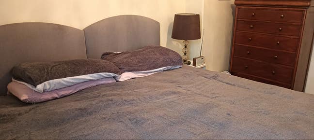 Spare room available Main Photo