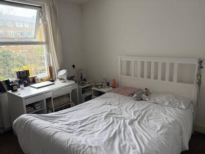 Double Room in Forrest Gate - Female preferred Main Photo
