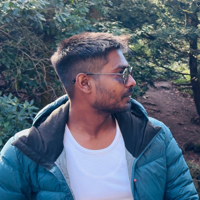 Professional Male seeks a single or double room Main Photo