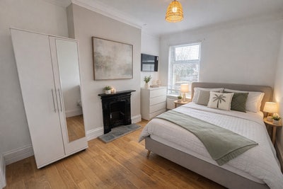 Two newly refurbished rooms one with kitchenette Main Photo