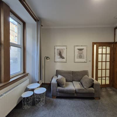 Lovely one bedroom flat to rent Main Photo