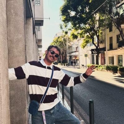 Looking to share a flat in Manchester City centre Main Photo