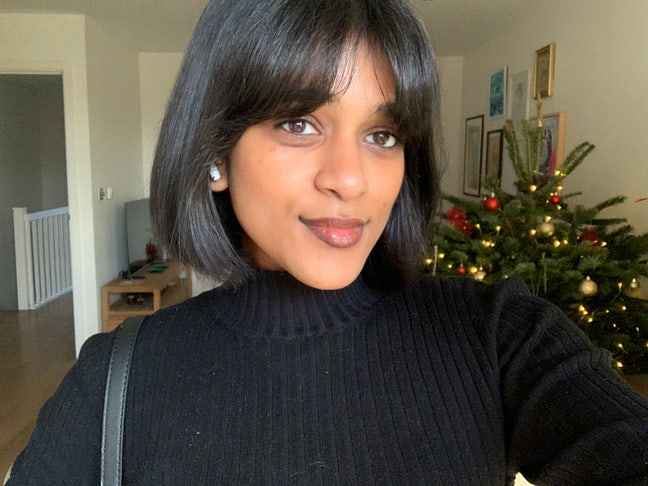 Professional Female seeks a single or double room  Main Photo