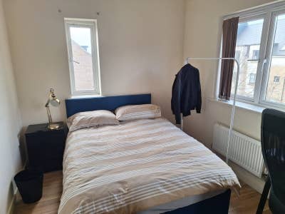 Double bedroom in Orchard Park Main Photo