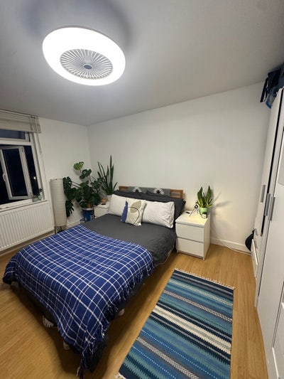 Bright & Spacious Double Room - &pound;750pcm Main Photo
