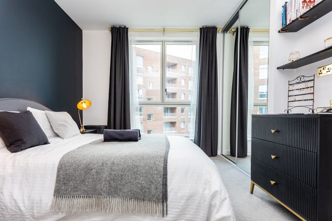 ✨ Modern En-Suite ✦ Gym ✦ Concierge ✦ Riverside  Main Photo