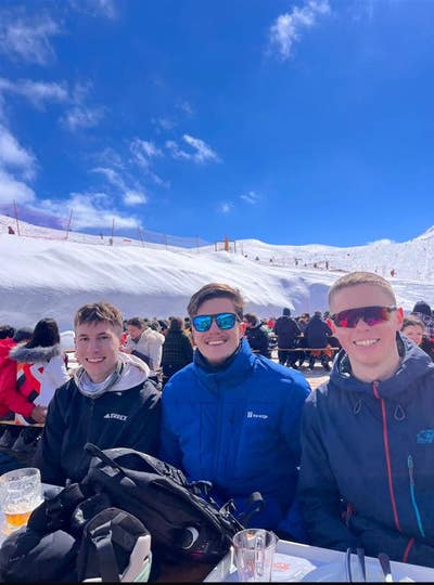 Looking for Double Room in shared acom in London. Main Photo