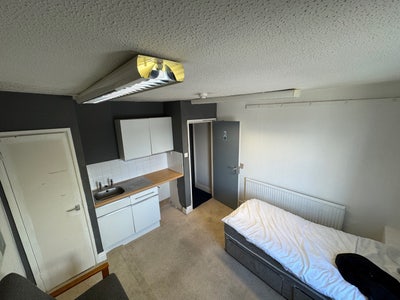 Double room in share house  Main Photo