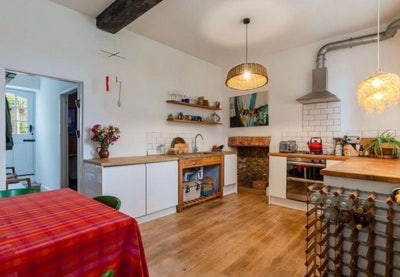 Double room in central Totnes Main Photo