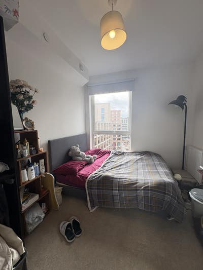 Double room, 2 mins from Canning Town Station Main Photo