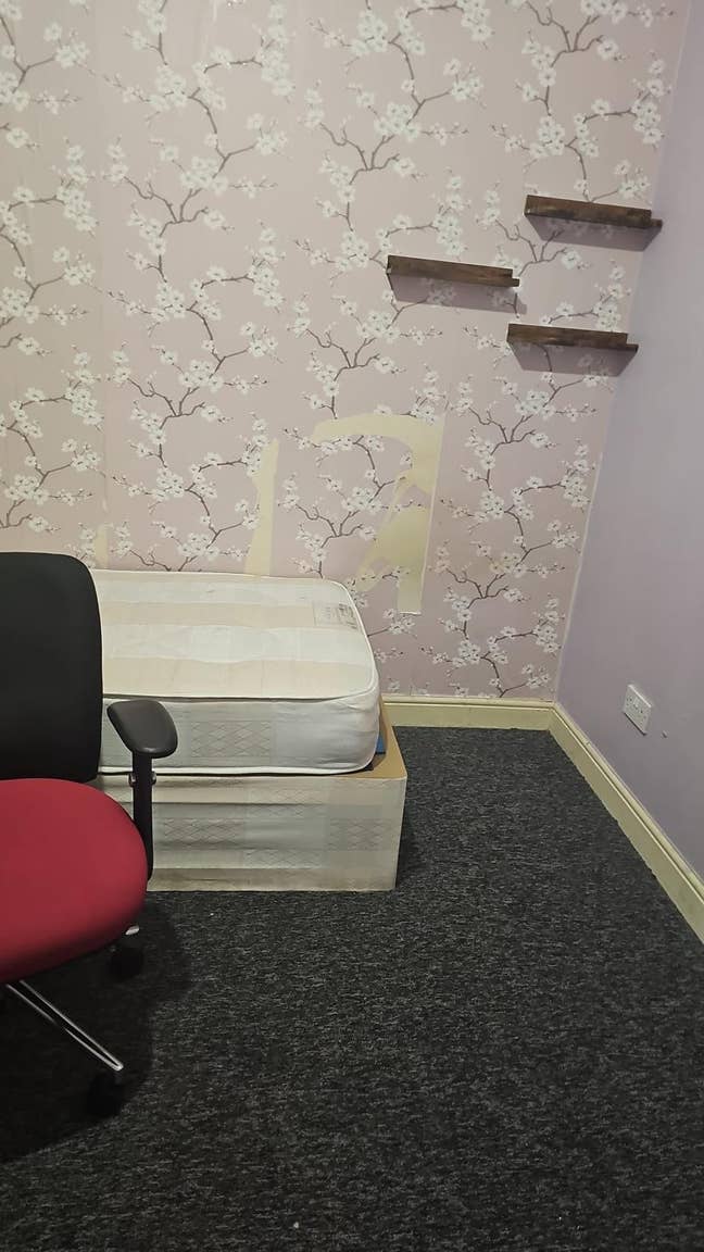 1 Bed Flat E11 – &pound;700 Bills Inc – Near Tube Main Photo